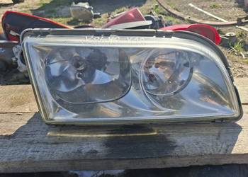 Lampa Prawa Przód Volvo V40 Hella