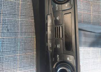 Panel klimatyzacji Audi 8t1820043q