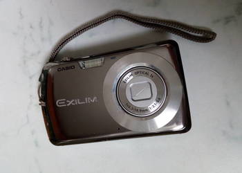 Aparat kompaktowy CASIO Exilim EX-Z2