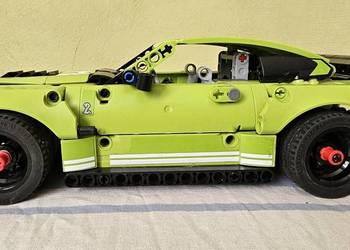 Lego technic ford Mustang