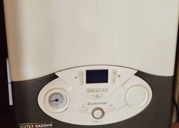 Dwufunkcyjny kocioł gazowy Ariston Clas Evo 24 CF EU