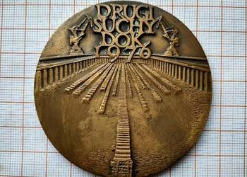 Medal z okresu PRL. Stocznia w Gdyni. Suchy dok 1976.