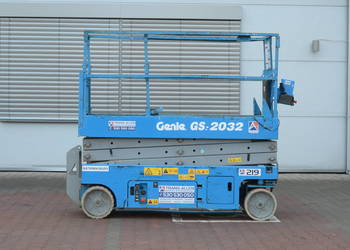 Podnośnik nożycowy GENIE GS 2032 219 podest ruchomy nożycowy