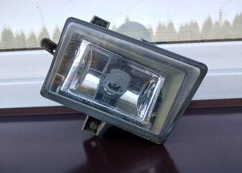 VW Polo III 3 6N halogen prawy lampa przeciwmgielna Hella