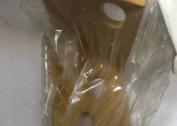 CAT Wspornik montażowy osłony pasa silnika o grubości 4 mm 6I-1850