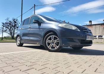 Honda FR-V