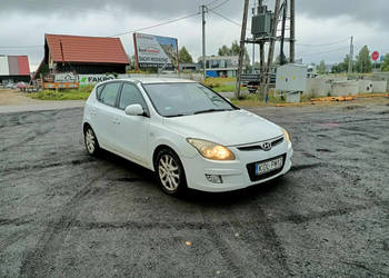 Hyundai i30 Hyundai i30 1.6CRDI 115km 09r I (2002-2013)