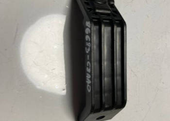 Hyundai i20 15- mocowanie tył belki wspornik 86683-c8aa0 Hyundai i20 15- mocowanie tył belki wspornik 86683-c8aa0