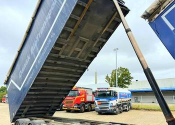 Przyczepa wywrotka.do ziarna zboza.pelettu