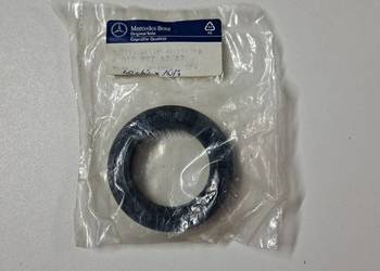 Uszczelniacz skrzyni biegów A0129978747 Mercedes W123, W124, W202, W210