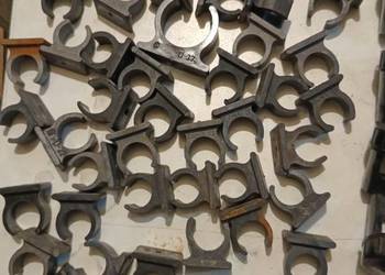 Uchwyty do mocowania kabli prl