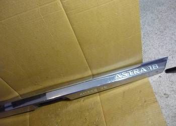 BLENDA KLAPY OPEL ASTRA H HB CHROM SREBRNA
