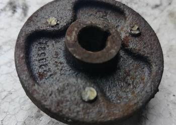 Piasta prądnicy przednia fiat 126p