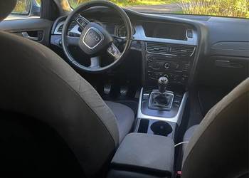 AUDI A4 b8