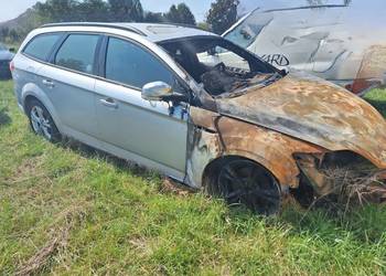 Samochód Ford Mondeo 2.0D 14r.  CZĘŚCI