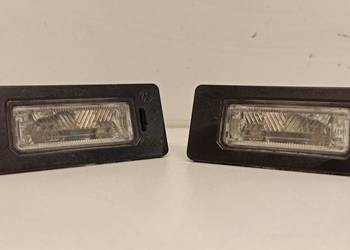 AUDI Q5 OŚWIETLENIE TABLICY REJESTRACYJNEJ KOMPLET 8T0943021