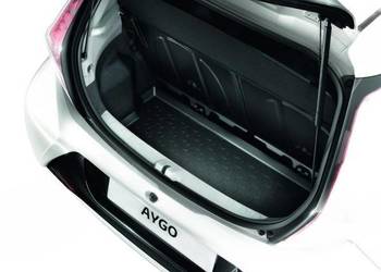 TOYOTA Aygo Mata bagaznika PZ434-90301-PJ OE