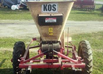 Rozsiewacz nawozów KOS