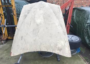 Volvo Amazon maska przód