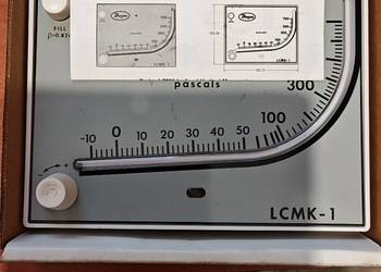 Podciśnieniomierz, miernik podciśnienia.