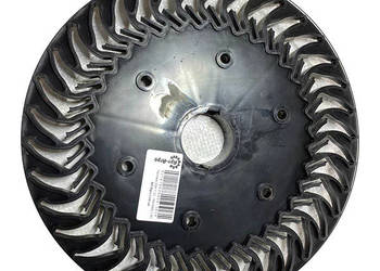 1541560C1 Tarcza wentylatora prawa CNH (Royal tiger)