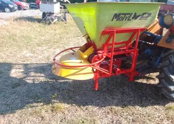 Rozsiewacz soli i piasku Motyl