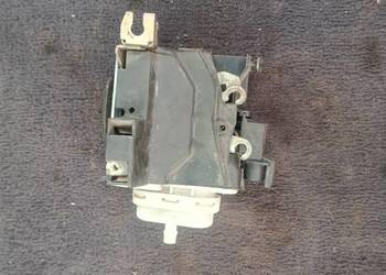 Zamek Drzwi Przód Prawy Audi A4 B5 (a-4)