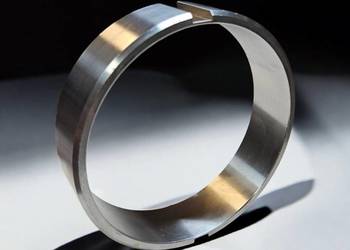 Pierścień dociskowy do wilka masarskiego W-130 – INOX