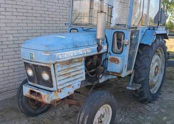 traktor Leyland 255
