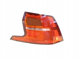 VOLVO S90 II lampa tylna prawa w blotnik NOWA OE 31698713