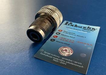 Redukcja z 300 na 200 bar 5/8 cala gwint stosowany w butlach nurkowych