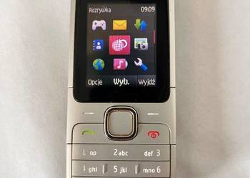 Telefon Nokia C1-01 – klasyczny, z klawiaturą, sprawny