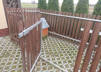 Kojec dla psa z budą