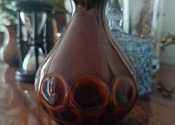 Wazon z porcelitu