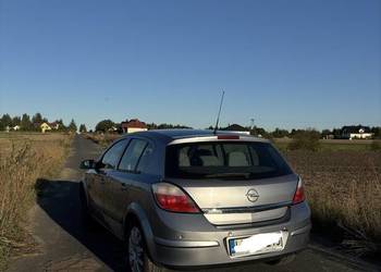 Opel Astra H 1.6 Benzyna