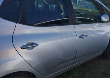 Drzwi Kia Venga kolor 2R, srebrny metalik, całą na części