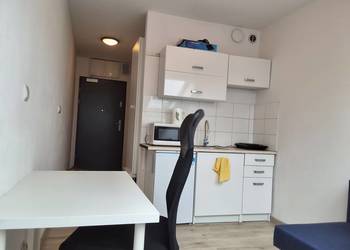 1pok, 18met, Okolice Koszarowej WINDA/2022 (Wrocław)