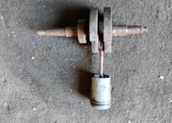 komar motorynka wał z tłokiem