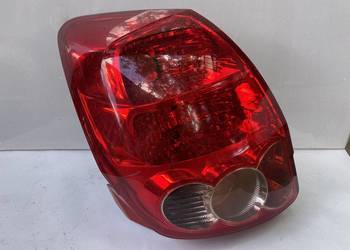 TOYOTA AURIS PRAWA LAMPA TYŁ