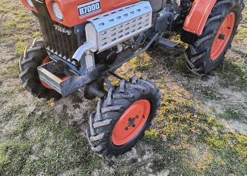Traktorek Kubota b7000