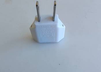 Adapter przejściówka z wtyka USA na wtyk polski