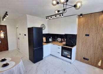 Piękne 2-pokoje|TOP Lokalizacja| Widzew-Wschód |Balkon|Winda|Klima|0%