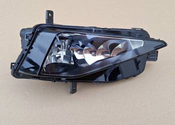 VW GOLF SPORTSVAN LIFT  HALOGEN PRAWY LAMPA PRZECIWMGIELNA PRAWA 510941662E