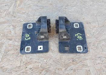 VW ID.3 CUPRA BORN UCHWYT CHŁODNICY PRAWY 1EA121367E