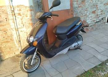 Skuter Yamaha Neos 50