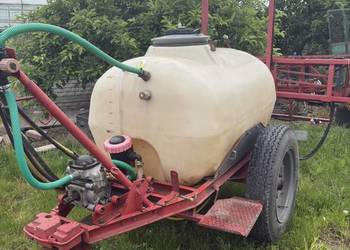Opryskiwacz Pilmet 1000l 15m