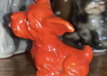 Figurka foksteriera Goebel. Syg. wycisk w masie - C H 402. 1920- 1939