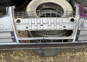 Audi A4 B7  Zderzak Przód Przedni