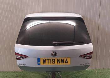 TYLNA KLAPA KOMPLETNA SKODA SUPERB III KOMBI LAK: LA7W 8E8E 9156