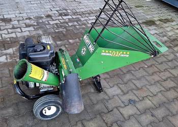 Rębak, rozdrabniacz drewna, liści, traw